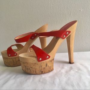 Vicini  red platform size 37.1/2